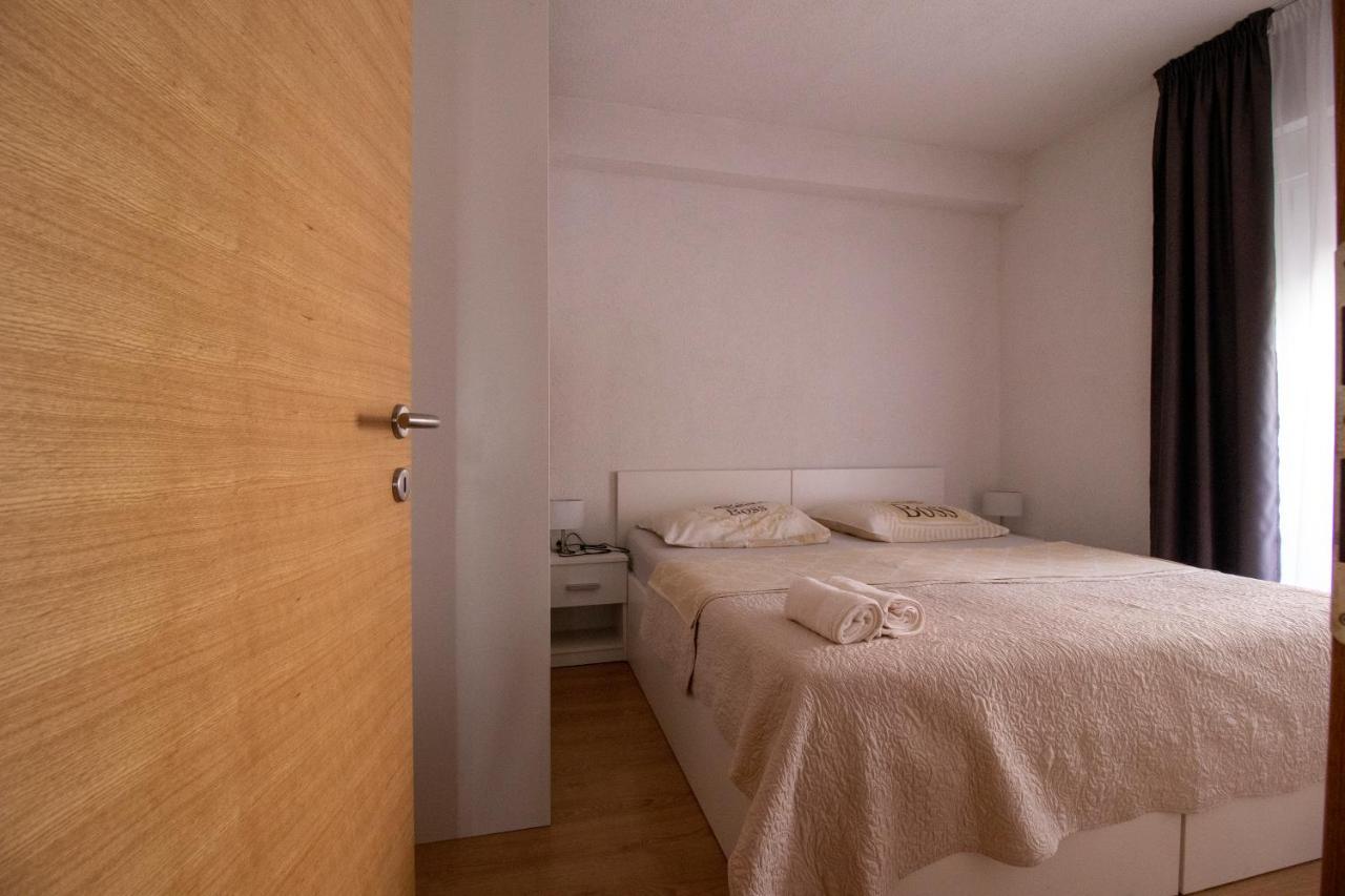 Apartmani Olivia Bibinje Exterior foto